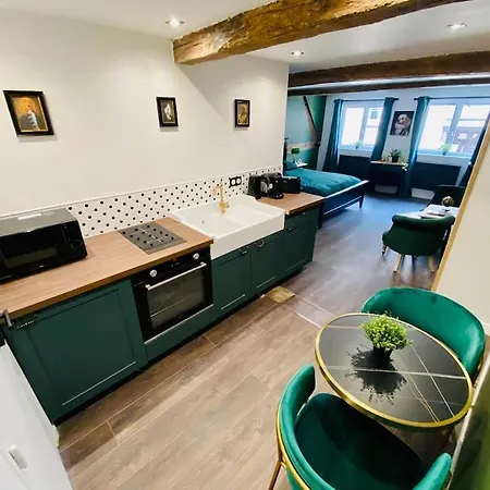 Le Victor Hugo Apartment *